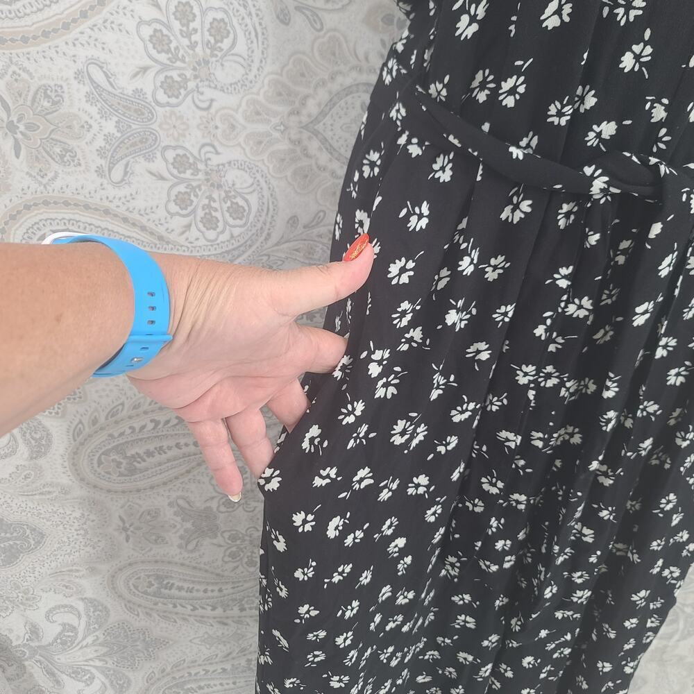 Gracemade Shalom jumpsuit women black white floral Size Small Resort wear Office - Picture 7 of 12